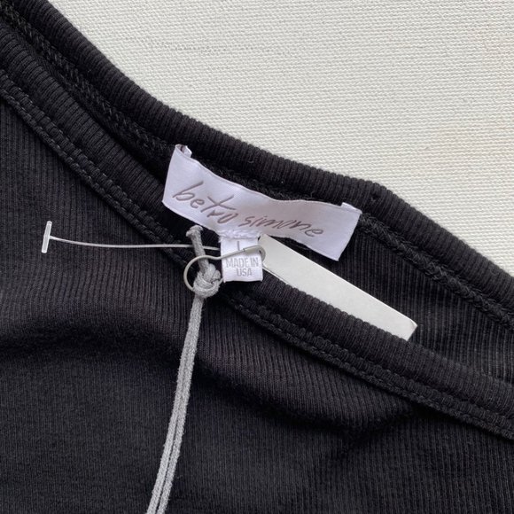 Betro Simone One Shoulder Ribbed Bodysuit - Picture 2 of 4